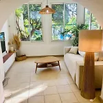 Rez De Jusqu A 6 Personnes Apartment Hyeres