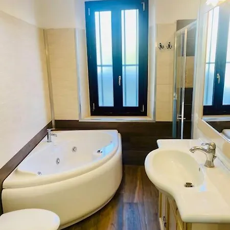 Rez De Jusqu A 6 Personnes * Hyères