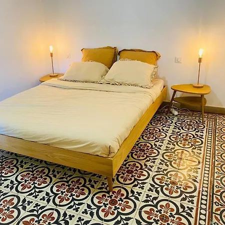 Rez De Jusqu A 6 Personnes *