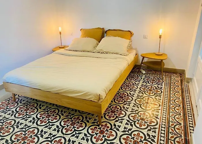 Rez De Jusqu A 6 Personnes *